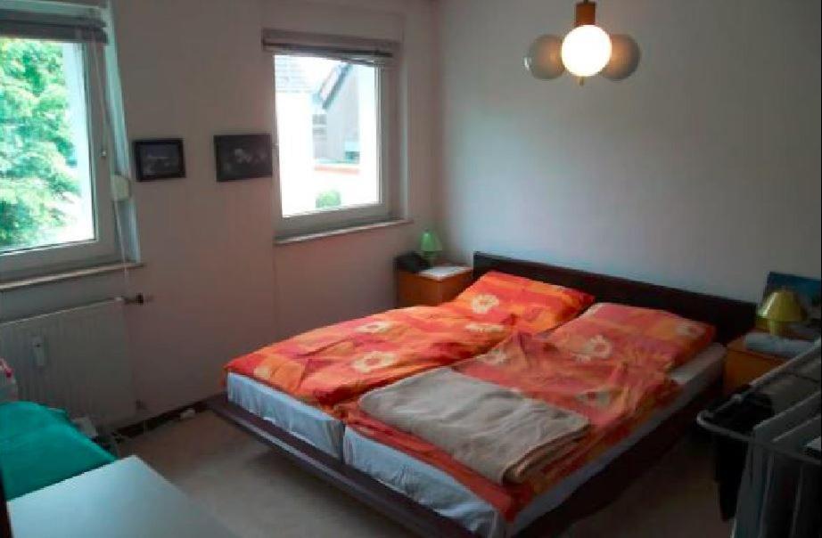 Duesseldorf - Separates, Privates Zimmer Buitenkant foto